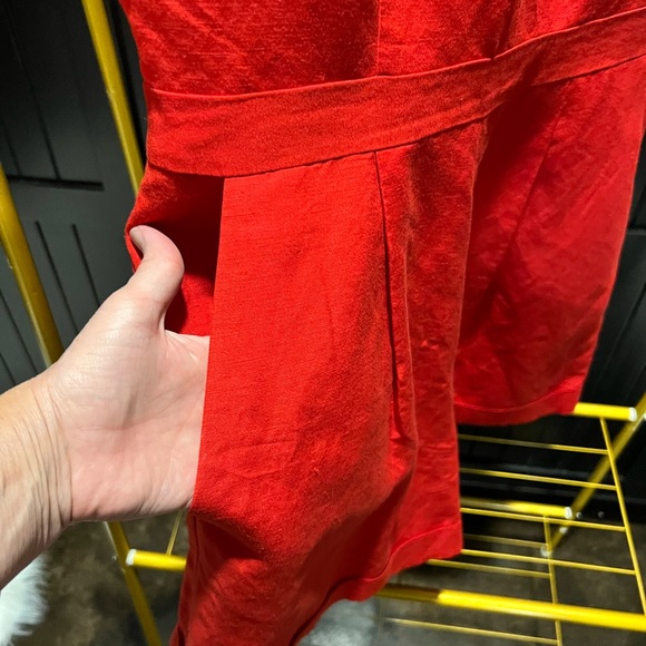 Banana Republic Red Short Sleeve Linen Short Romper with pockets - Picture 3 of 6